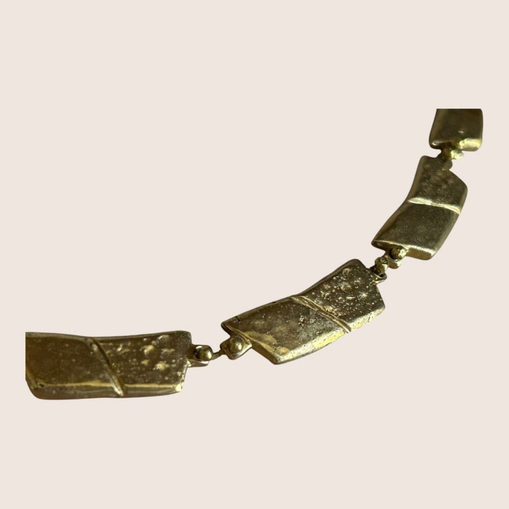 🌟 VTG ANNE DICK BRUTALIST HAMMERED U BALL BRONZE COLLAR SIGNED NECKLACE 18" - Picture 4 of 5